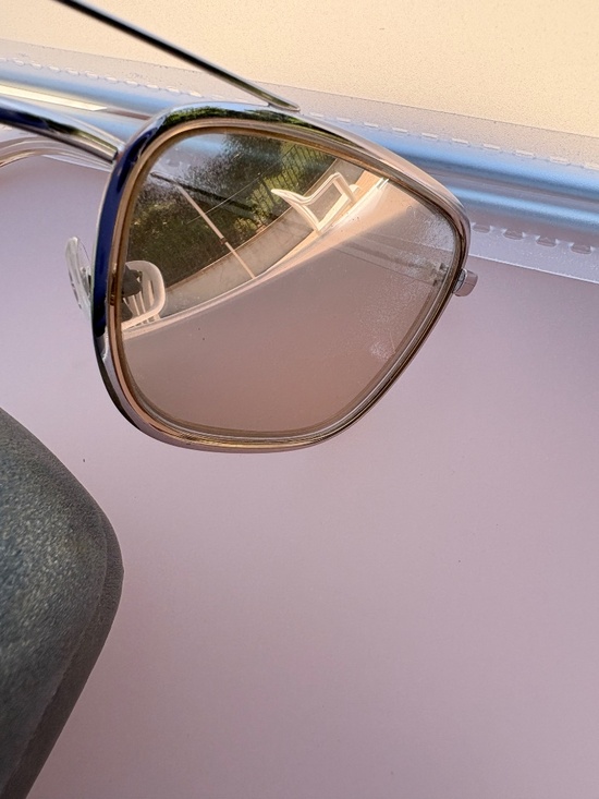 CHANEL 4241 metal pilot sunglasses in gold with mirrored lenses. main image 10